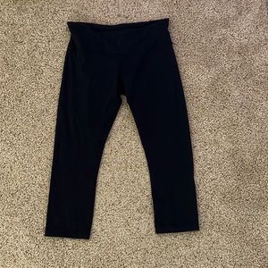 Lululemon leggings size 8 black
